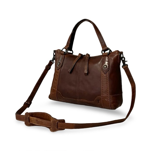 LIKE NEW! Frye Melissa Medium Crossbody in Cognac Antique Pull Up Leather - Picture 3 of 9